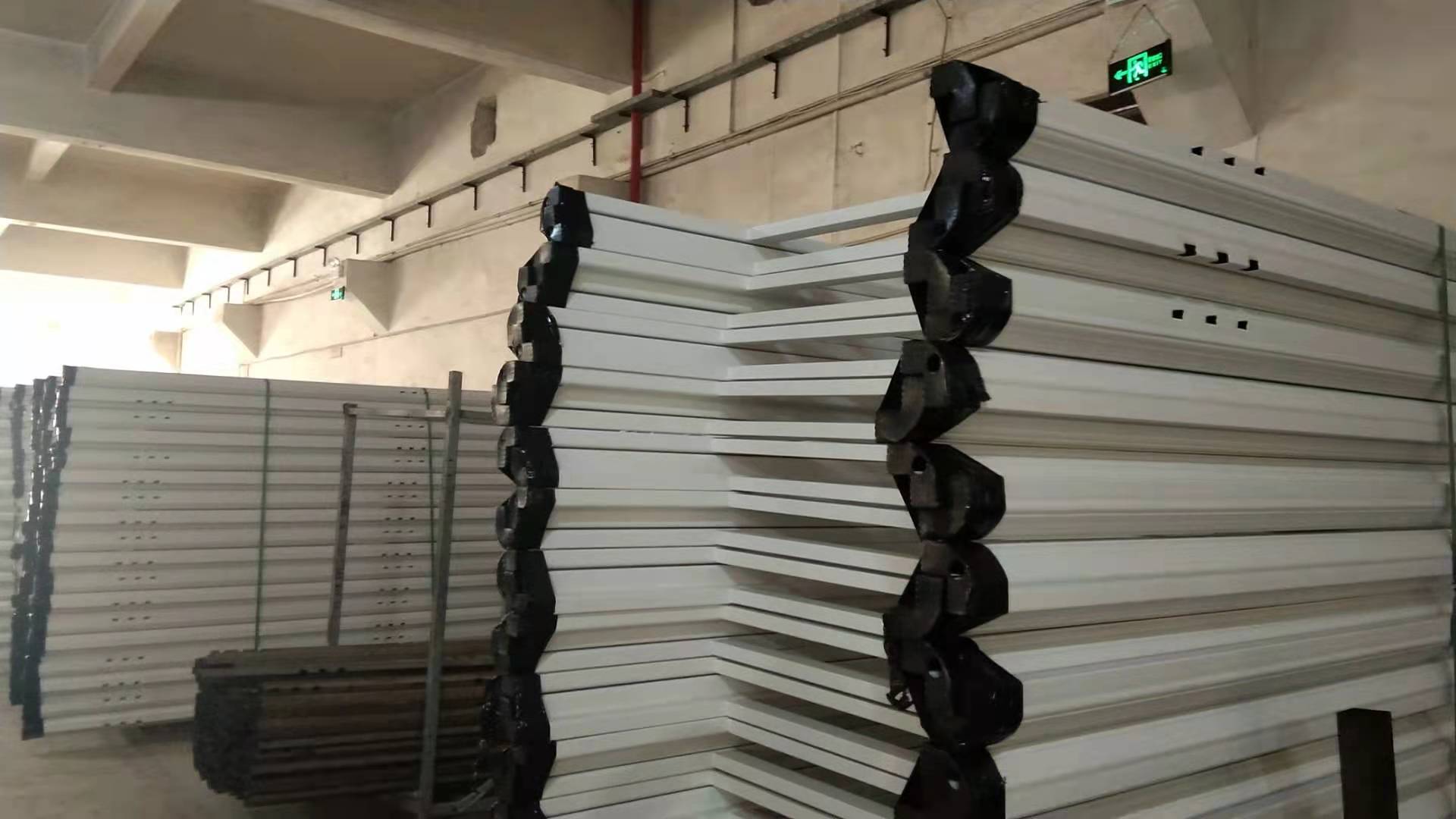 鐵床都是怎么樣打包裝的？