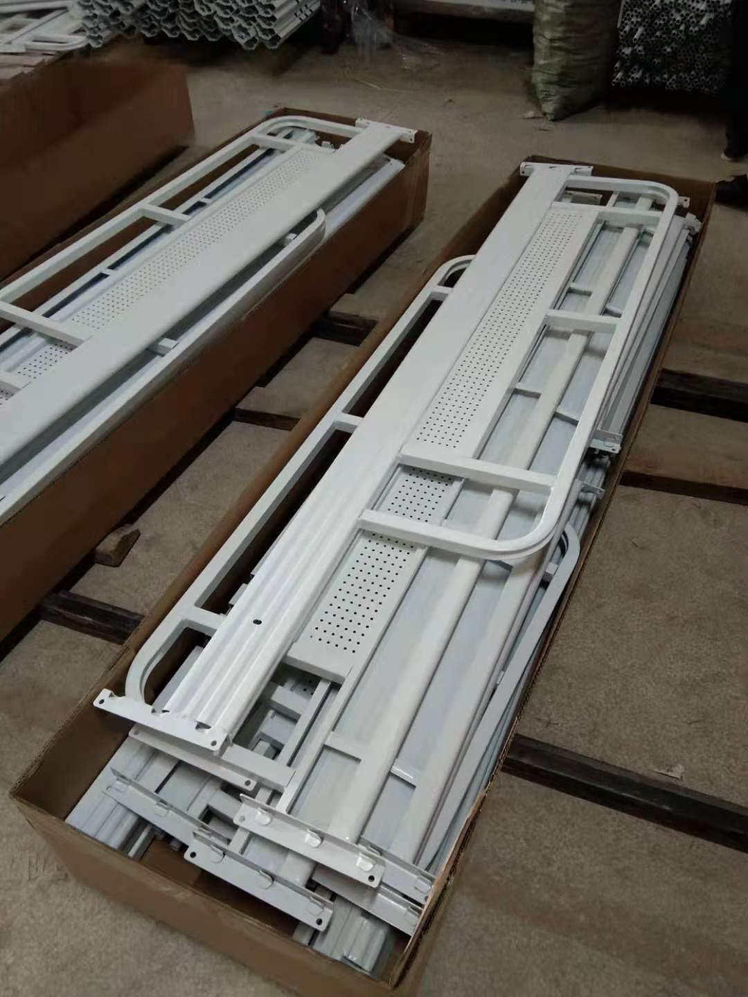 鐵床能不能加裝蚊帳架？