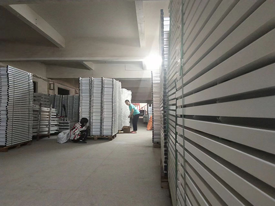 上下鋪鐵床廠家哪里找才靠譜？